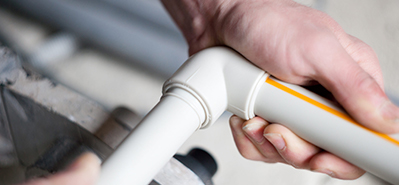 พัฒนาการบำบัดน้ำด้วยเทคโนโลยีท่อและข้อต่อที่ทันสมัย